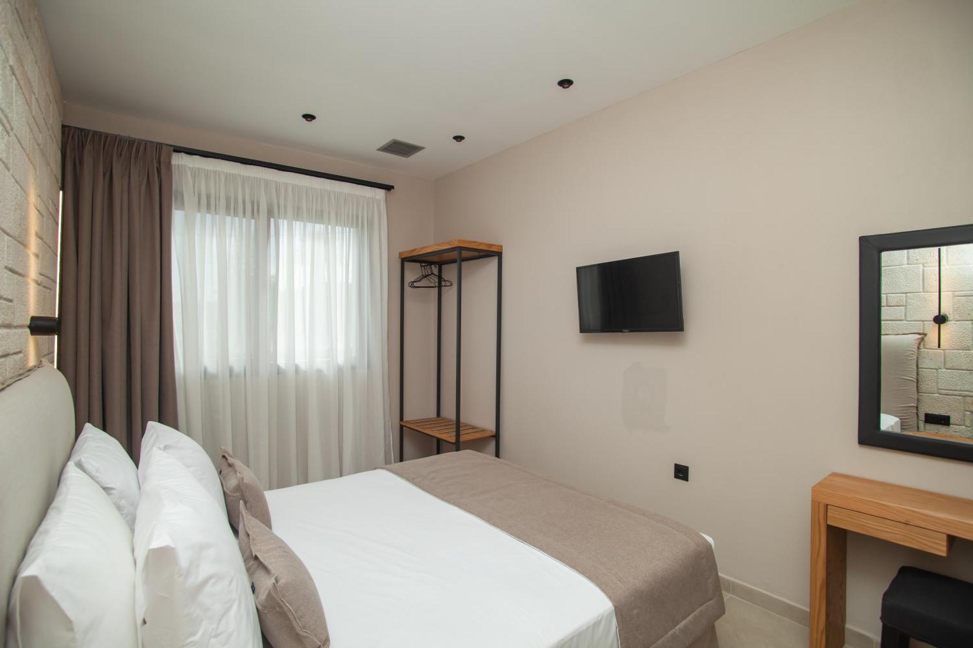 Kotinos Apartments Afytos Eksteriør bilde